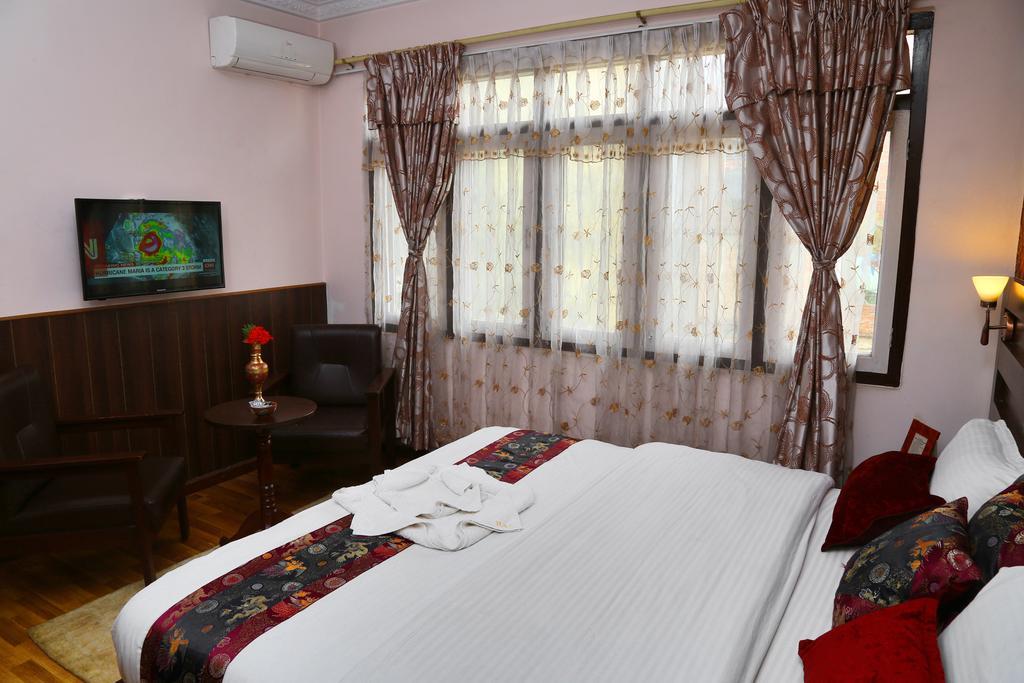 Hotel Bliss International Kathmandu Buitenkant foto